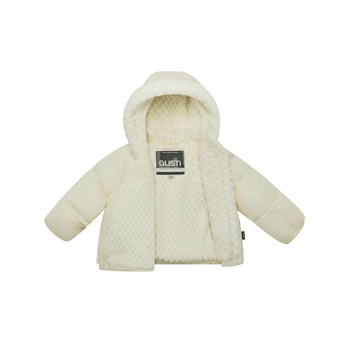 LOGAN_GW6US246_CREAM_DETAILS